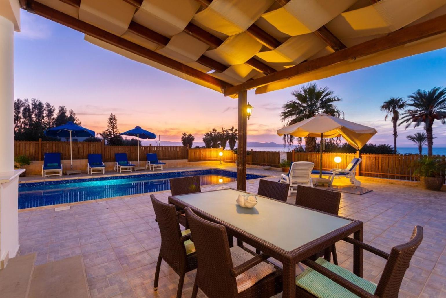 Villa Seashore One Paphos Exterior photo