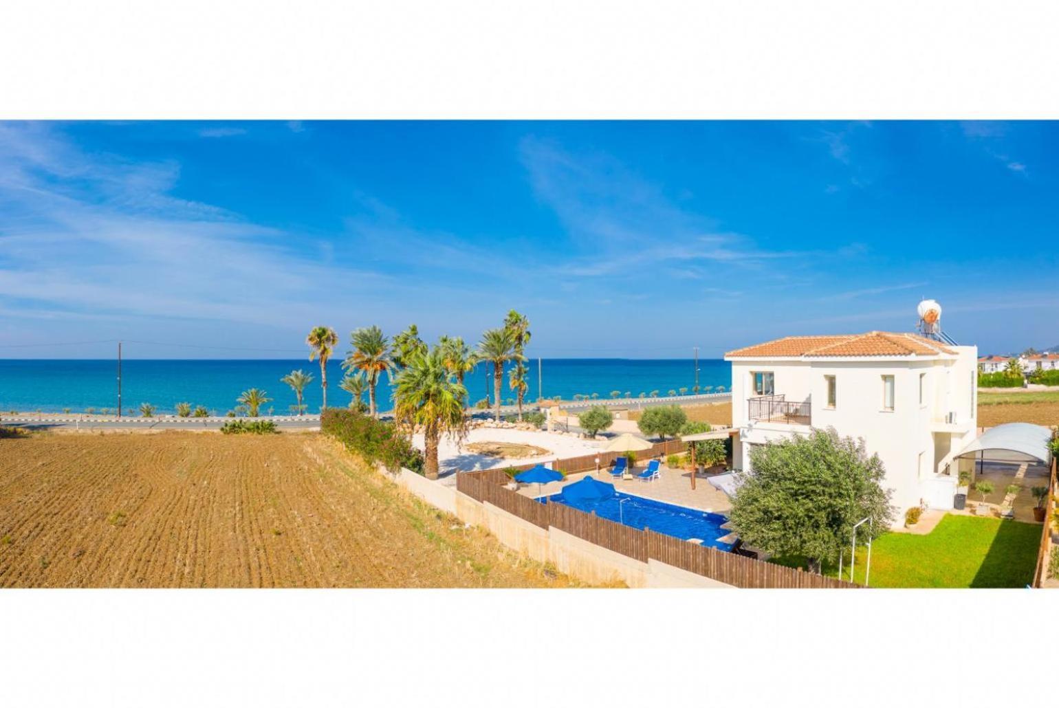 Villa Seashore One Paphos Exterior photo