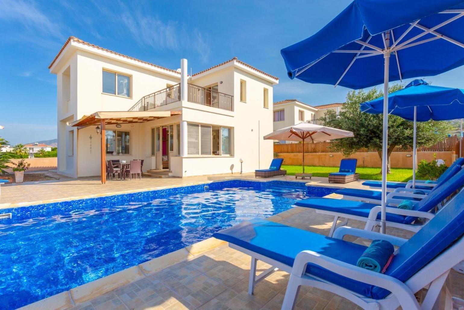 Villa Seashore One Paphos Exterior photo